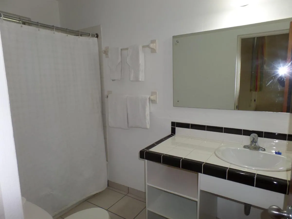 Miramar 6 Bedroom On The Beach Ocho Rios